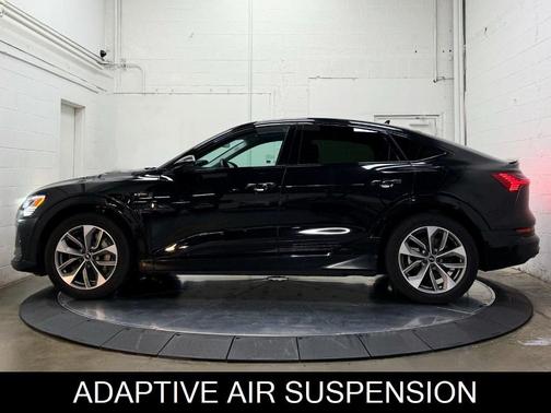 2021 Audi e-tron Premium