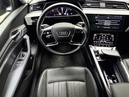 2021 Audi e-tron Premium