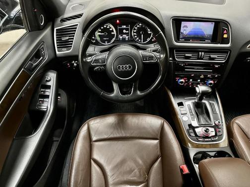 2016 Audi Q5 hybrid 2.0T Prestige