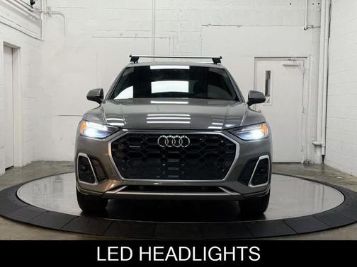 2023 Audi Q5 45 S line quattro Premium