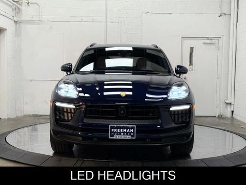 2022 Porsche Macan S