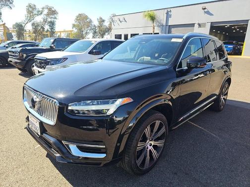 2023 Volvo XC90 Recharge Plug-In Hybrid T8 Ultimate 6-Seater