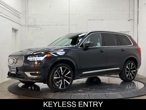 2021 Volvo XC90 Recharge Plug-In Hybrid T8 Inscription Expression 6 Passenger