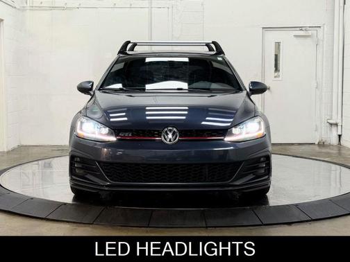 2018 Volkswagen Golf GTI 2.0T SE 4-Door