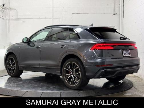 2022 Audi Q8 55 Premium