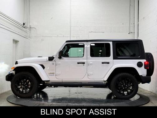 2022 Jeep Wrangler Unlimited 4xe Sahara