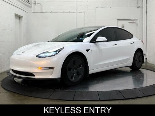 2022 Tesla Model 3 Long Range