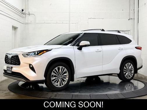2024 Toyota Highlander Platinum