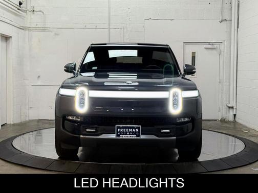 2023 Rivian R1S Adventure Quad Motor Large Pack