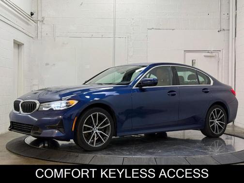 2022 BMW 330 i xDrive
