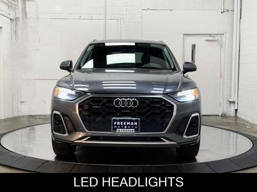 2022 Audi Q5 45 S line quattro Premium