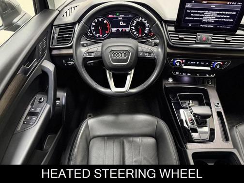 2022 Audi Q5 45 S line quattro Premium
