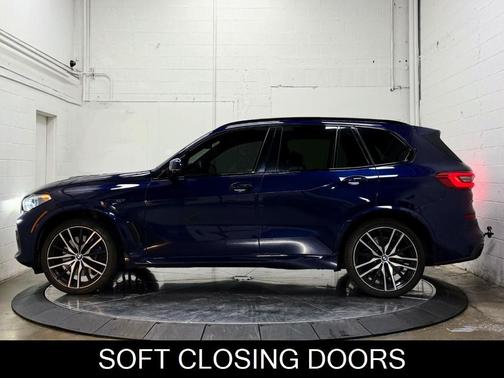 2020 BMW X5 M50i