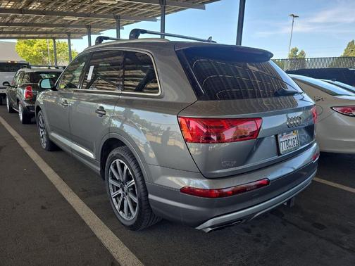 2017 Audi Q7 3.0T Prestige