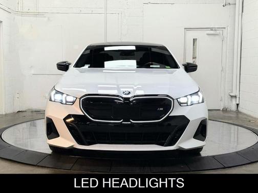 2024 BMW i5 M60