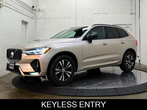 2025 Volvo XC60 B5 Core