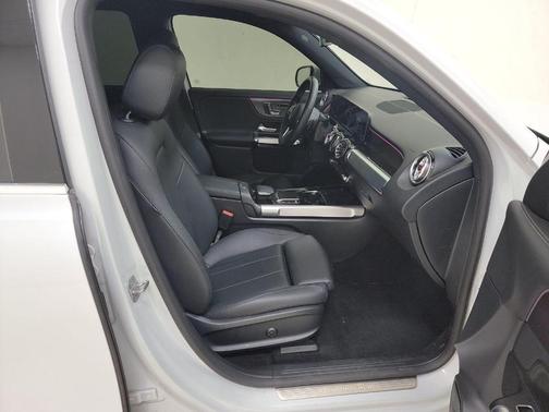 2023 Mercedes-Benz EQB 300 Base 4MATIC