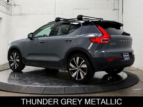 2021 Volvo XC40 Recharge Pure Electric P8
