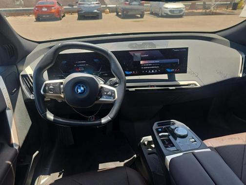 2024 BMW iX xDrive50