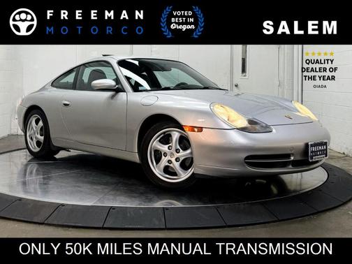 2000 Porsche 911 Carrera