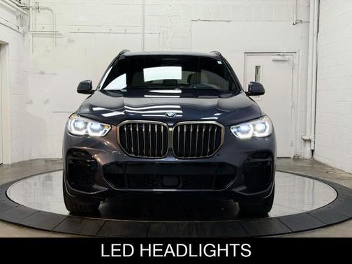 2022 BMW X5 M50i