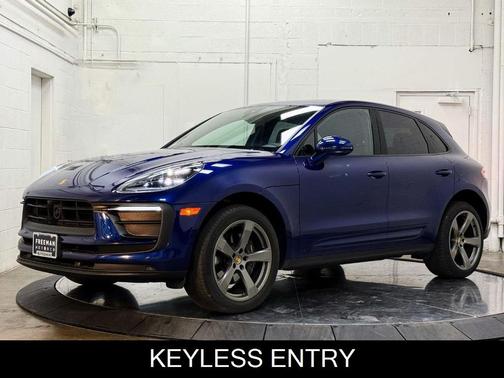 2023 Porsche Macan T