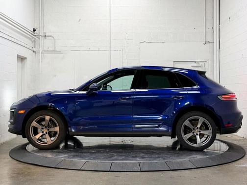2023 Porsche Macan T