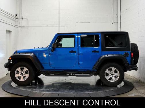 2016 Jeep Wrangler Unlimited Sahara