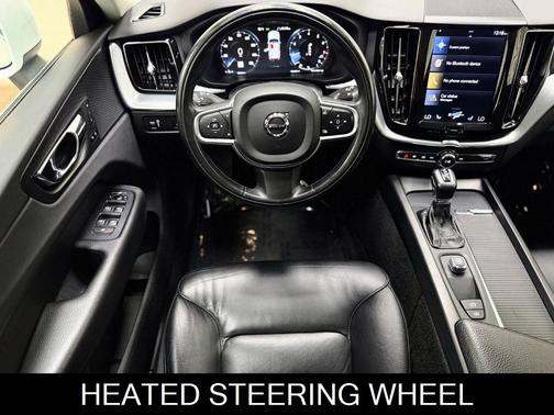 2018 Volvo XC60 T6 Momentum