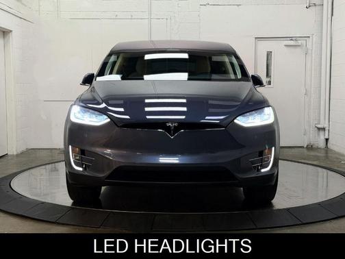2017 Tesla Model X 75D