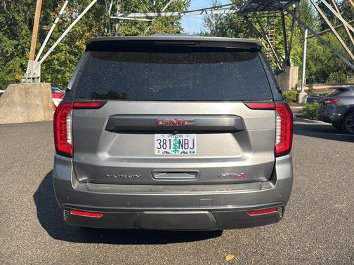 2021 GMC Yukon AT4