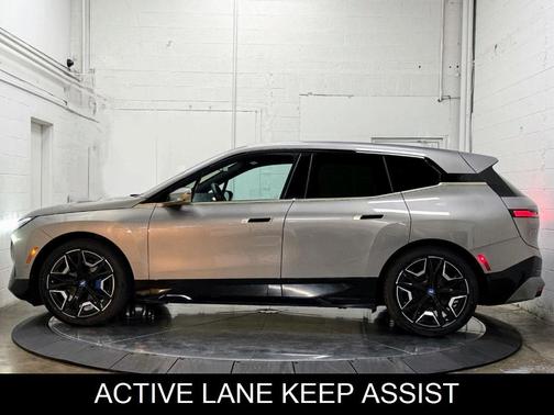 2024 BMW iX xDrive50