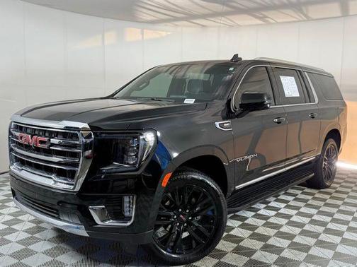 2024 GMC Yukon XL SLT