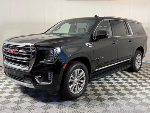 2022 GMC Yukon XL SLT