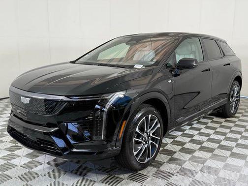 2025 Cadillac OPTIQ Sport 2 AWD