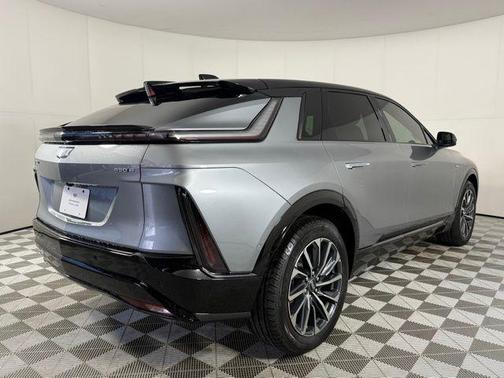 2025 Cadillac LYRIQ Sport w/1SJ