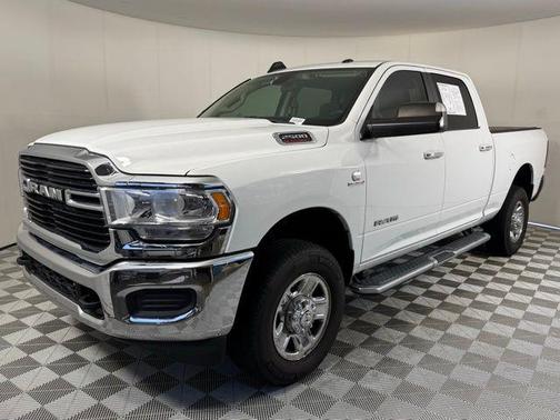 2019 RAM 2500 Big Horn Crew Cab 4x4 6'4' Box