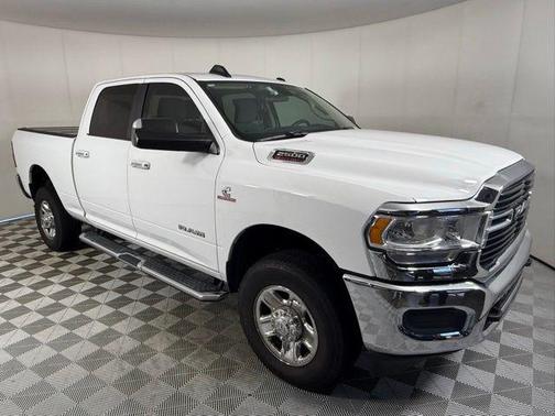 2019 RAM 2500 Big Horn Crew Cab 4x4 6'4' Box