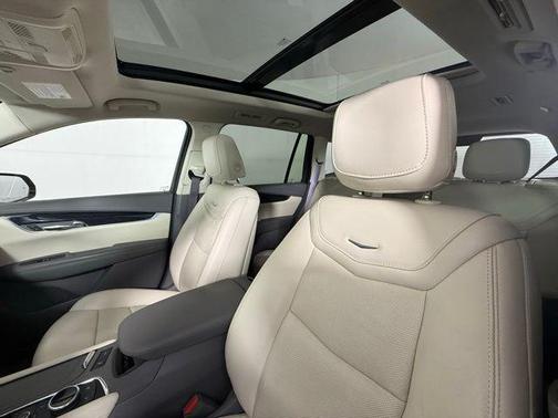 2021 Cadillac XT6 Premium Luxury FWD