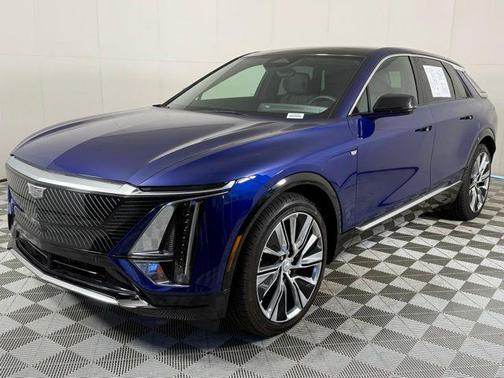 2024 Cadillac LYRIQ Luxury w/1SE