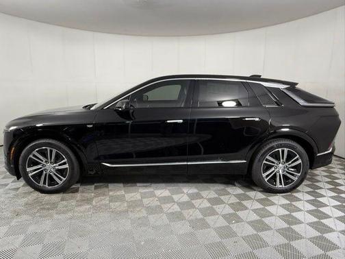 2025 Cadillac LYRIQ Luxury w/1SC