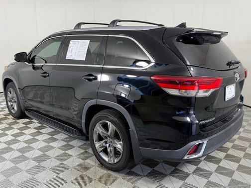 2019 Toyota Highlander Limited Platinum