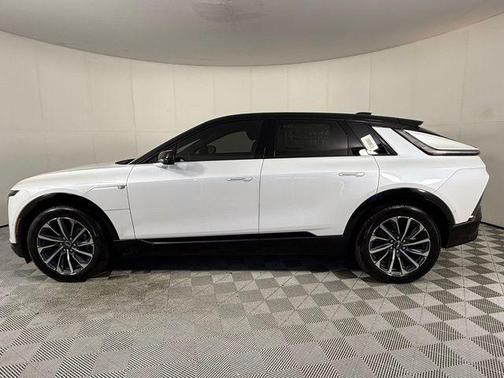 2025 Cadillac LYRIQ Sport w/1SJ