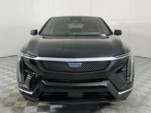 2025 Cadillac OPTIQ Luxury 1 AWD