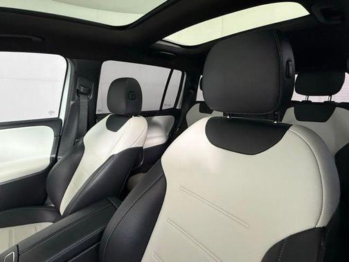 2022 Mercedes-Benz GLB 250 Base