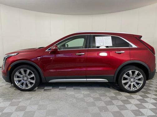2020 Cadillac XT4 Premium Luxury