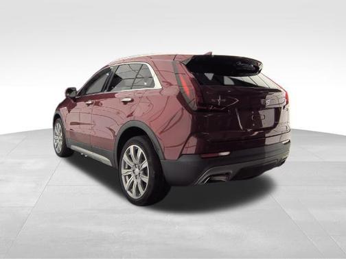2020 Cadillac XT4 Premium Luxury