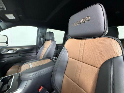 2025 Chevrolet Silverado 3500 High Country