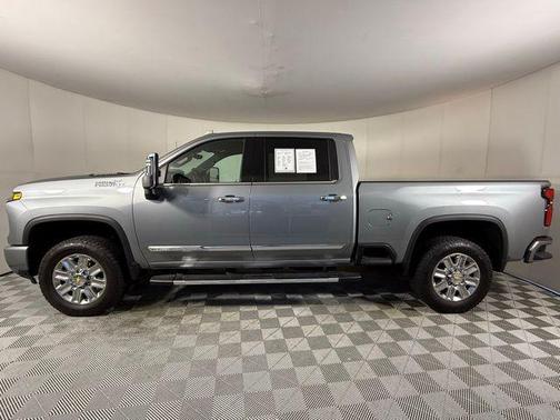 2025 Chevrolet Silverado 3500 High Country