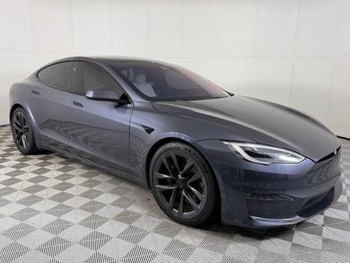 2022 Tesla Model S Base